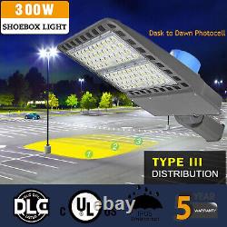 300W LED Parking Lot Light, 200W LED Street Lighting with Dusk to Dawn Photocell