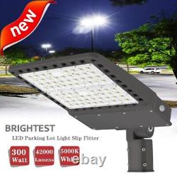 Éclairage extérieur de poteau LED, 300W Lumières de stationnement LED pour zones commerciales